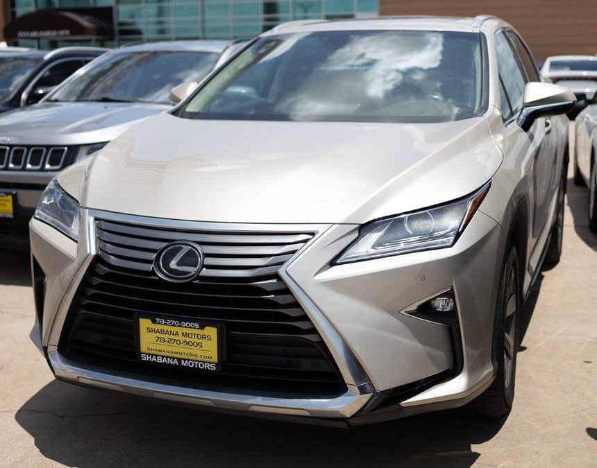 Unlocking the Benefits of a Pre-Owned Lexus RX 350